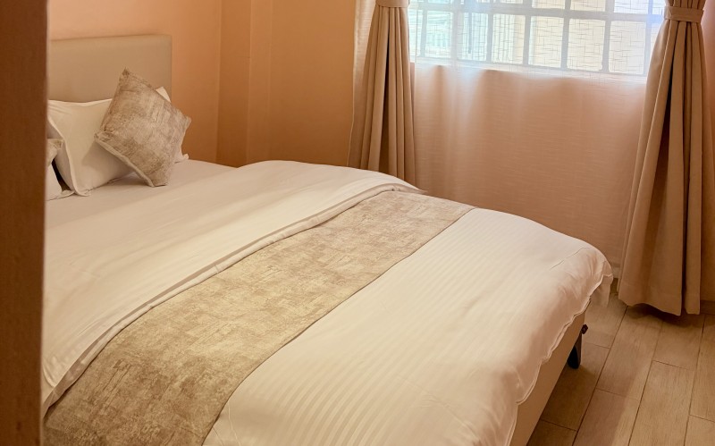 Airbnb in Embu - Tranquil Suite